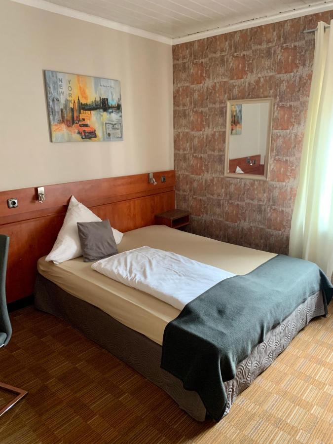 Gaestehaus Praesenzhof Bensheim Eksteriør bilde